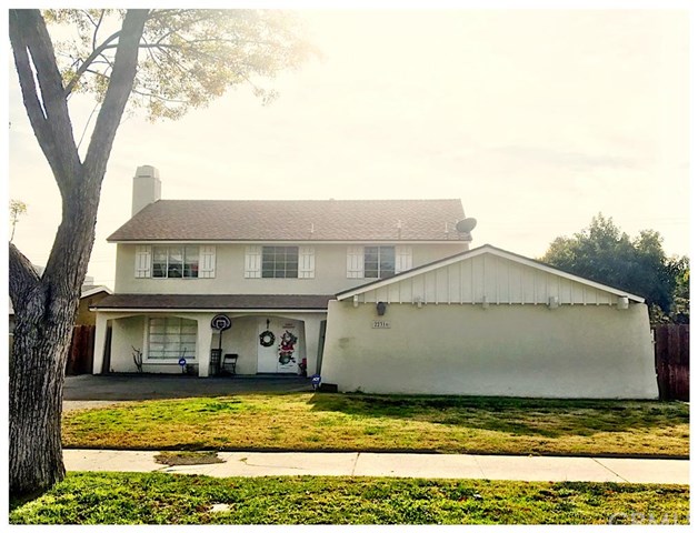 22316 Wyandotte Street, Canoga Park, CA 91303