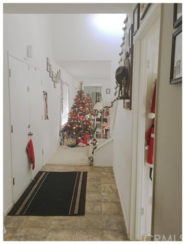 22316 Wyandotte Street, Canoga Park, CA 91303