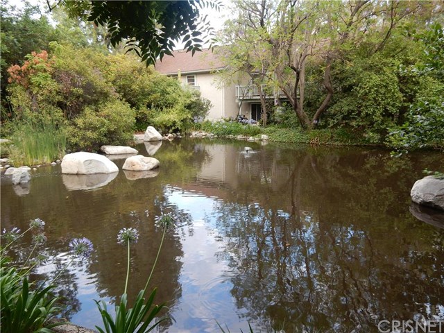 7150 Carlson Circle #51, Canoga Park, CA 91303
