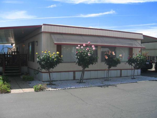 Eton MHP8901 Eton Avenue #101Canoga Park, CA 91304
