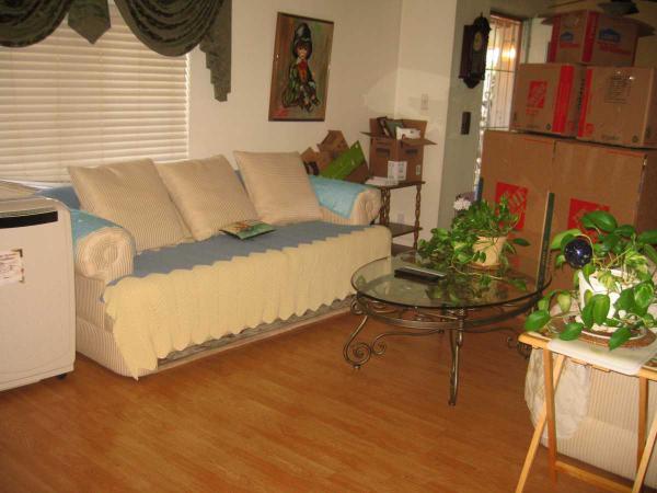 Eton MHP8901 Eton Avenue #101Canoga Park, CA 91304