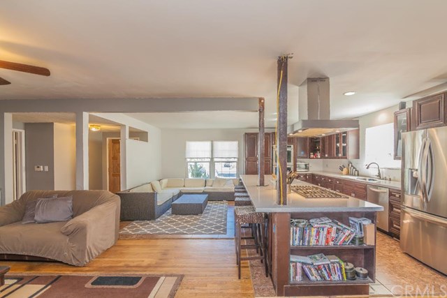 7641 Eton Avenue, Canoga Park, CA 91304