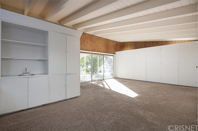 20439 Malden Street, Winnetka, CA 91306