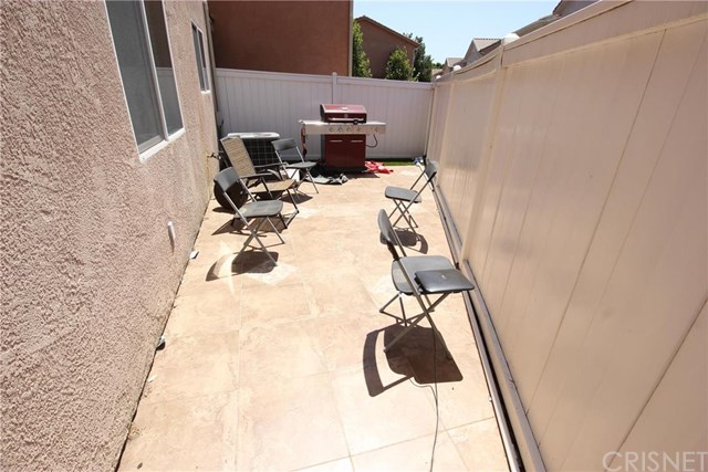 20300 Vanowen, Winnetka, CA 91306