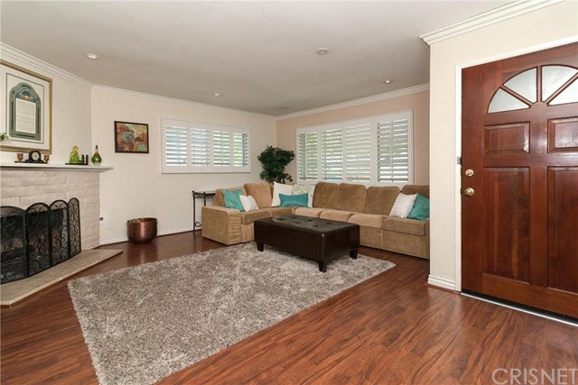 23820 Hartland Street, West Hills, CA 91307