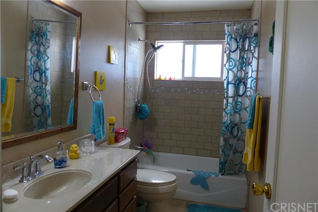 23700 Archwood Street, West Hills, CA 91307
