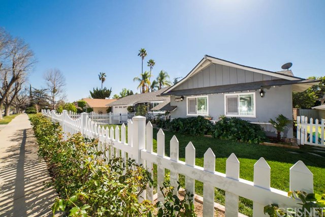 20748 Blackhawk Street, Chatsworth, CA 91311