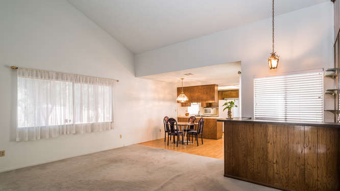 20055 Lassen St, Chatsworth, United States 91311