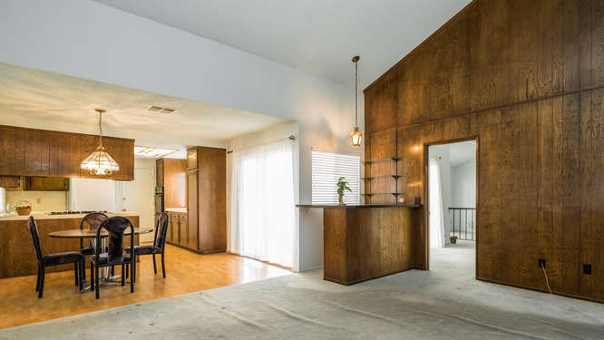 20055 Lassen St, Chatsworth, United States 91311