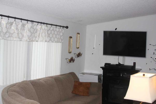 Chatsworth Mobile Home Park 21500 Lassen Street Space #116Chatsworth, CA 91311