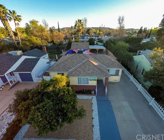17956 Collins Street, Encino, CA 91316