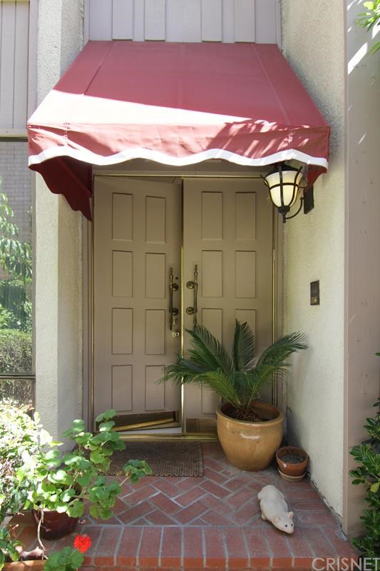 5255 White Oak Avenue, Encino, CA 91316