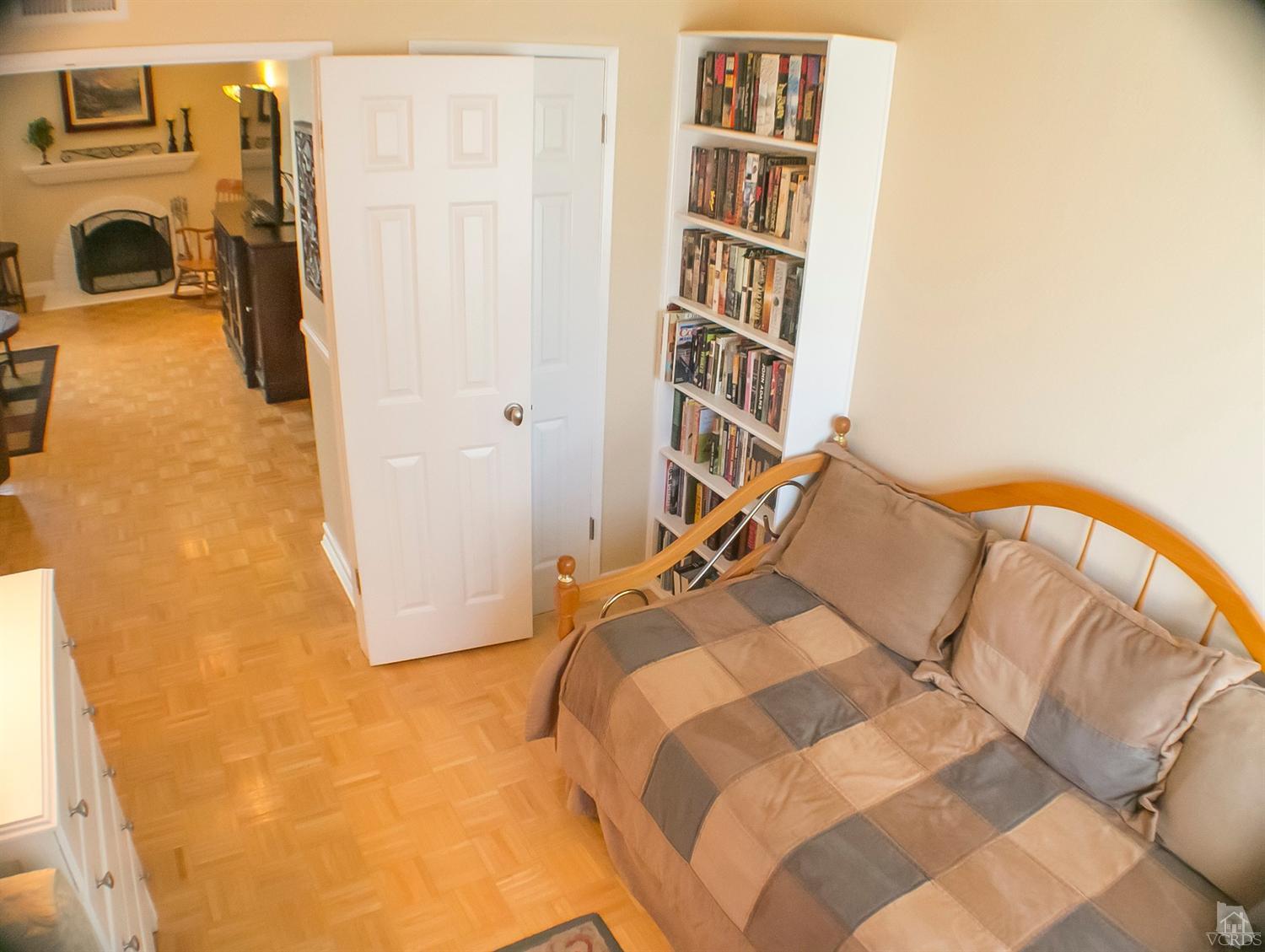 870 Danvers Circle, Newbury Park, CA 91320