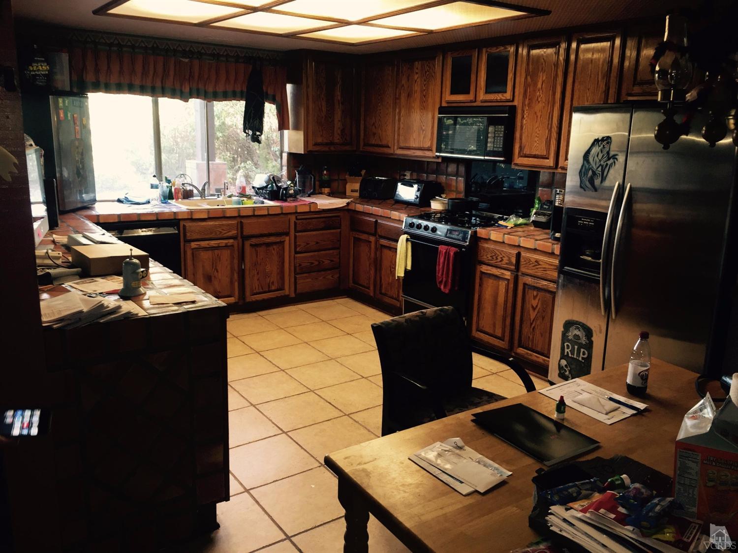 366 Mooncrest Court, Newbury Park, CA 91320