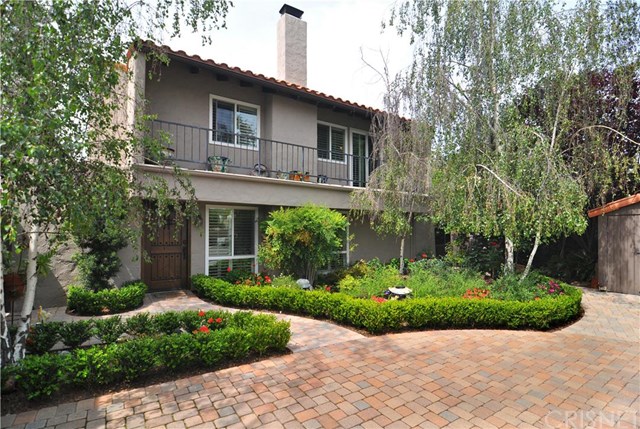 36 Via Los Altos