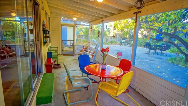 25092 Highspring Avenue, Newhall, CA 91321