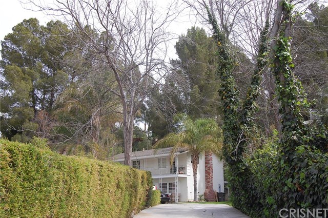 26300 Valley Point Lane, Newhall, CA 91321