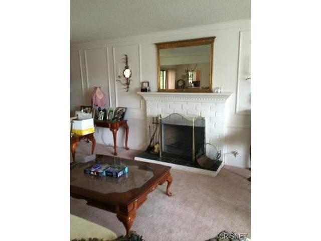 26300 Valley Point Lane, Newhall, CA 91321