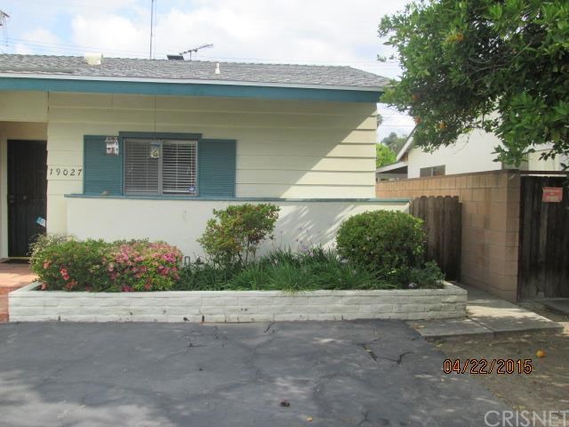 19027 Gledhill Street, Northridge, CA 91324