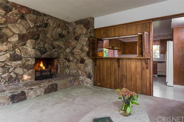 19118 Marilla Street, Northridge, CA 91324