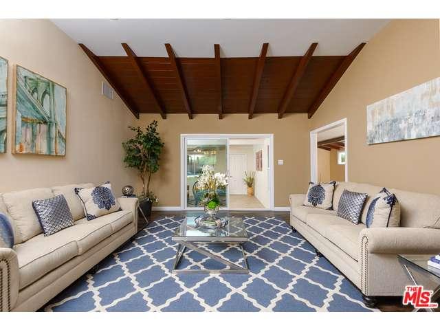 9300ENCINO Avenue, Northridge, CA 91325