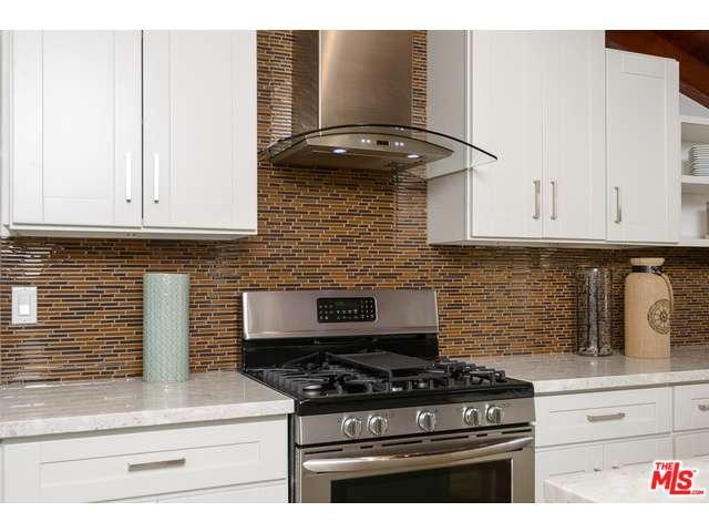 9300ENCINO Avenue, Northridge, CA 91325