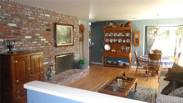 17527 Sunburst Street, Northridge, CA 91325