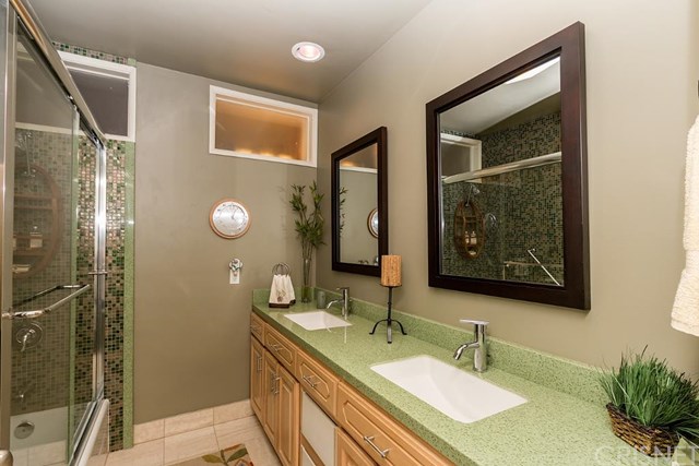 10151 Babbitt Avenue, Northridge, CA 91325