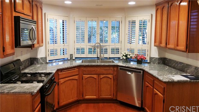 19565 Crystal Ridge Lane, Northridge, CA 91326