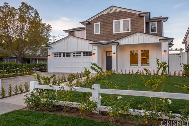 12243 Shady Hollow Ln