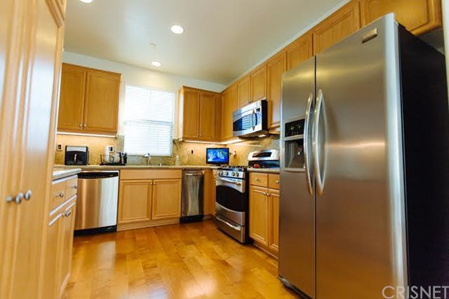 20261 Pienza Lane, Northridge, CA 91326