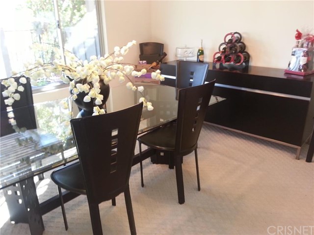 19225 Index Street, Northridge, CA 91326