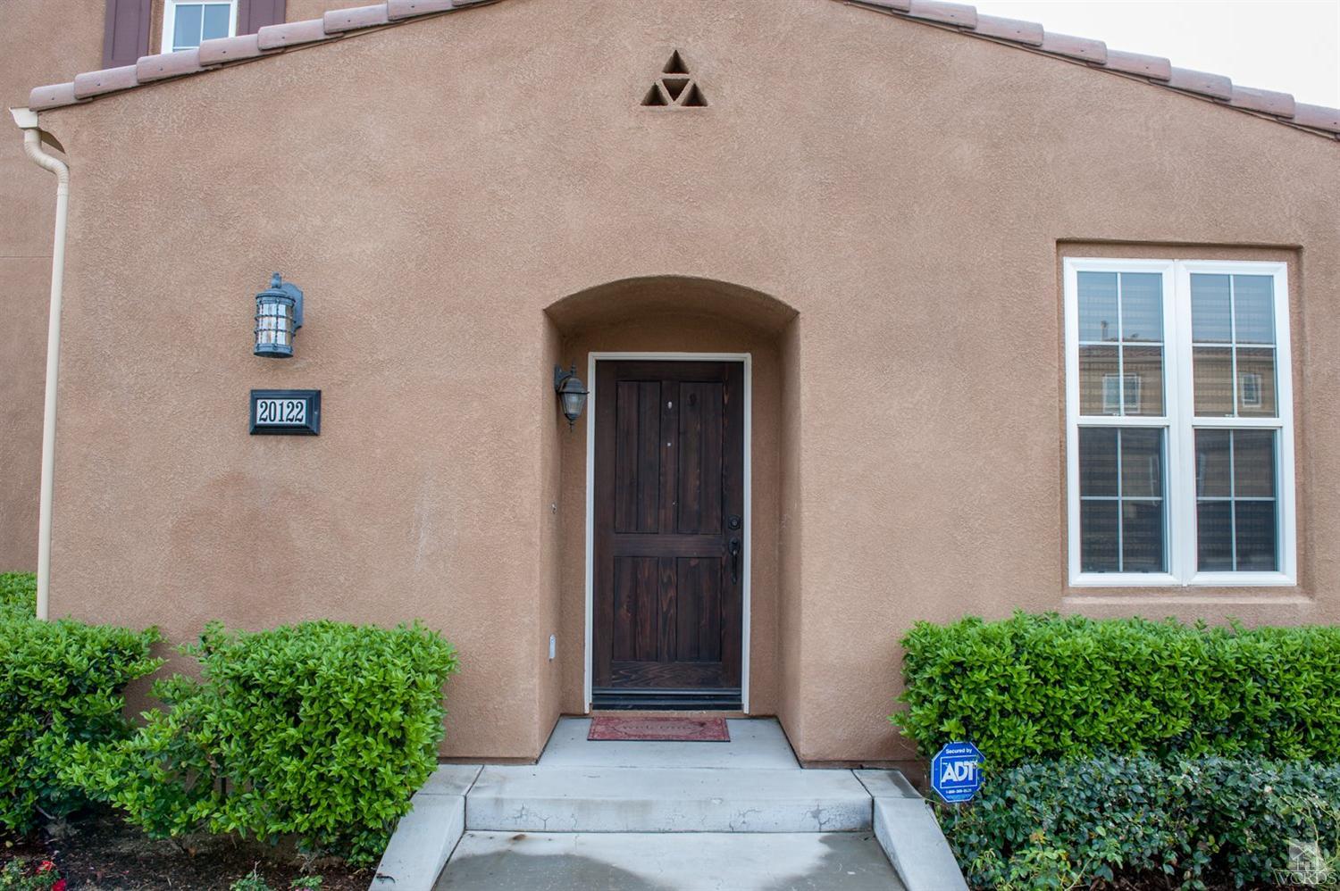 20122 Pienza Lane, Northridge, CA 91326