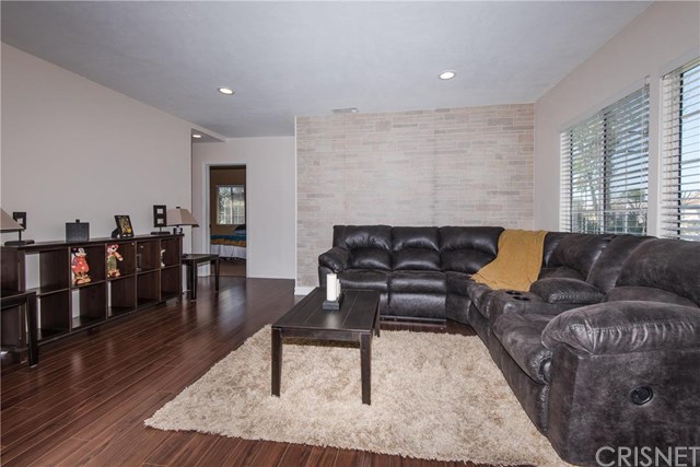13430 Reliance Street, Arleta, CA 91331