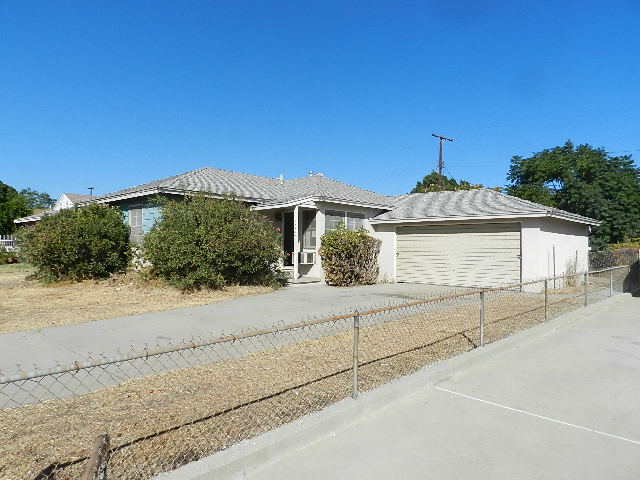 12588 Mineola St.Pacoima, CA, 91331Los Angeles County