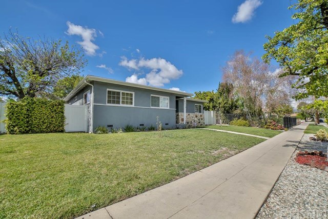 6315 Tampa Avenue, Tarzana, CA 91335
