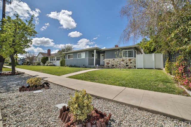 6315 Tampa Avenue, Tarzana, CA 91335