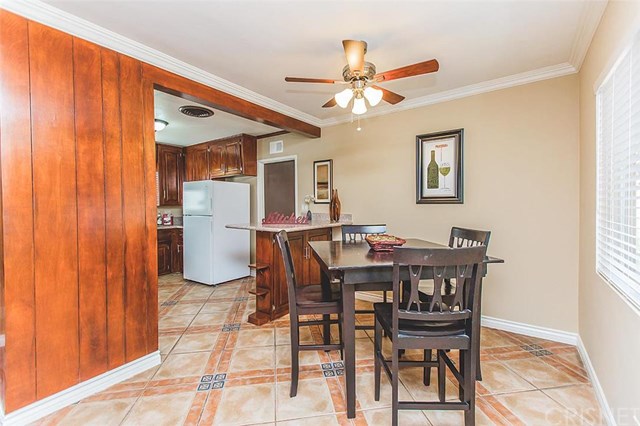 13615 Fellows Avenue, Sylmar, CA 91342