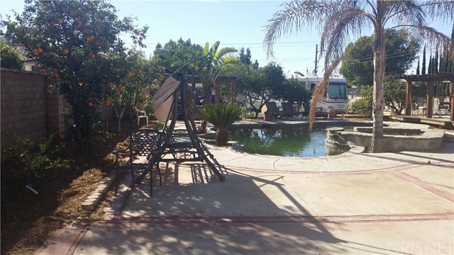 12943 Gladstone, Sylmar, CA 91342