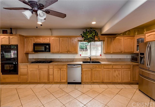 13009 Wheeler Avenue, Sylmar, CA 91342