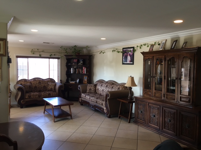 15629 Larkspur St, Sylmar, United States 91342