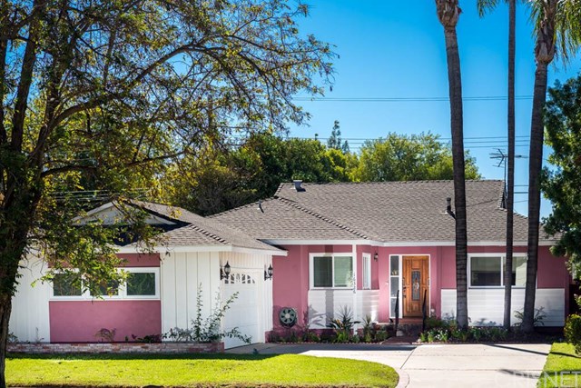 8944 Debra Ave