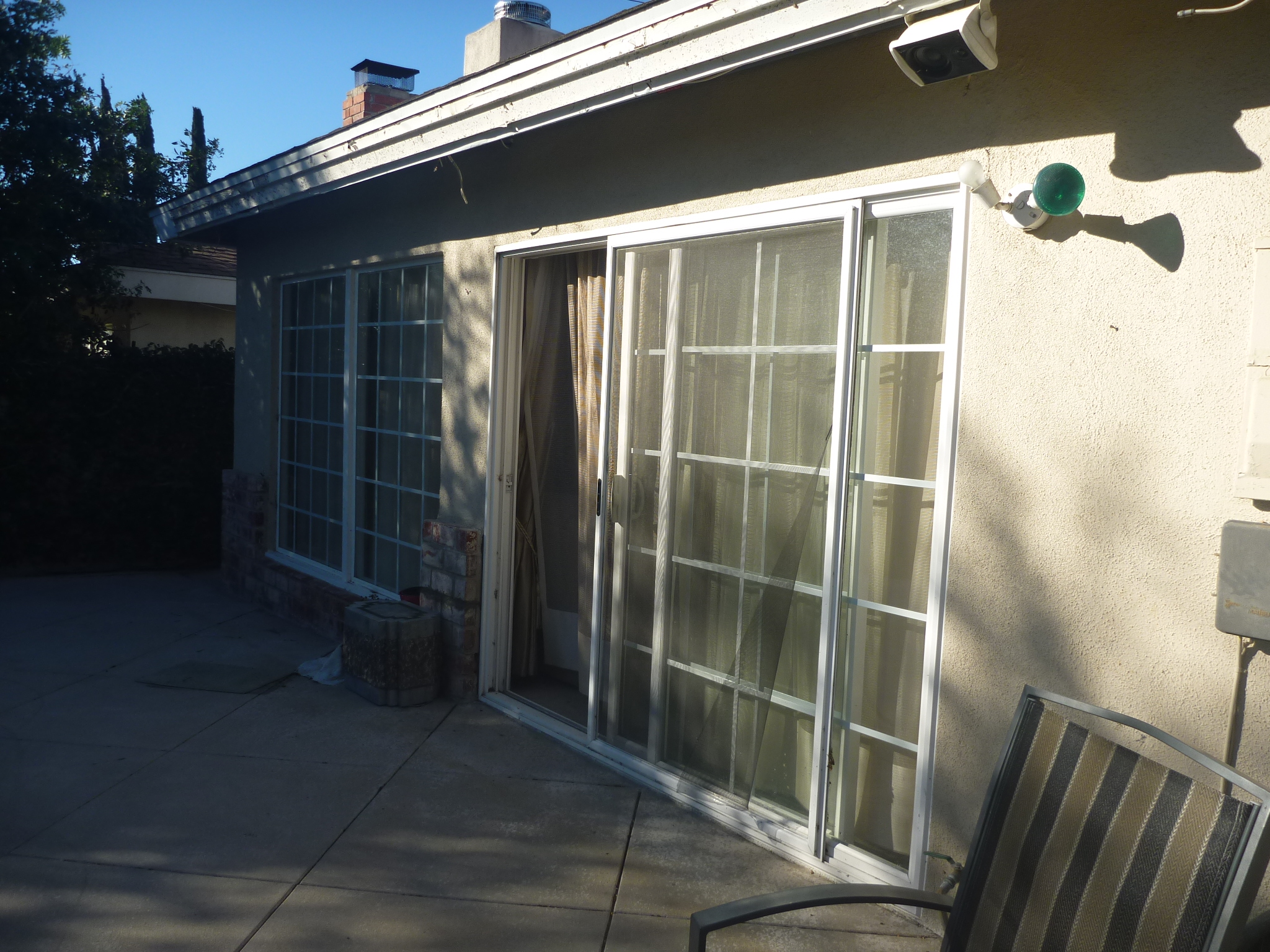 10214 Petit Ave, North Hills, United States 91343