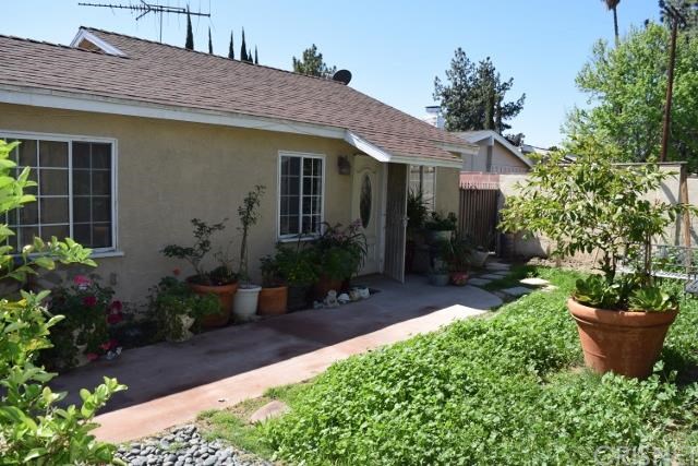15958 Nordhoff Street, North Hills, CA 91343