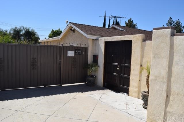 15958 Nordhoff Street, North Hills, CA 91343