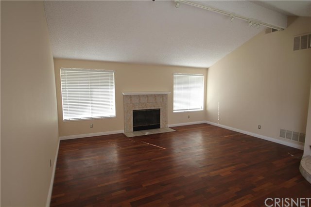 11012 Lindley Avenue, Granada Hills, CA 91344