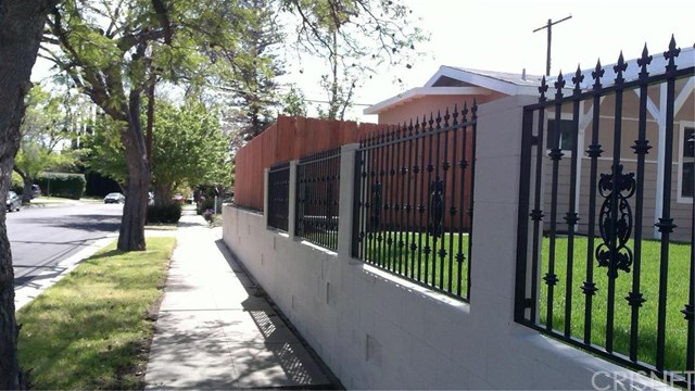 17260 Index Street, Granada Hills, CA 91344