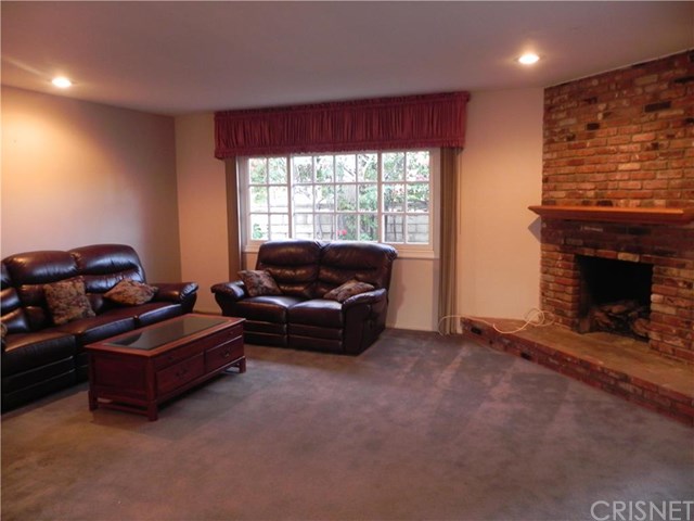 11344 Danube Avenue, Granada Hills, CA 91344