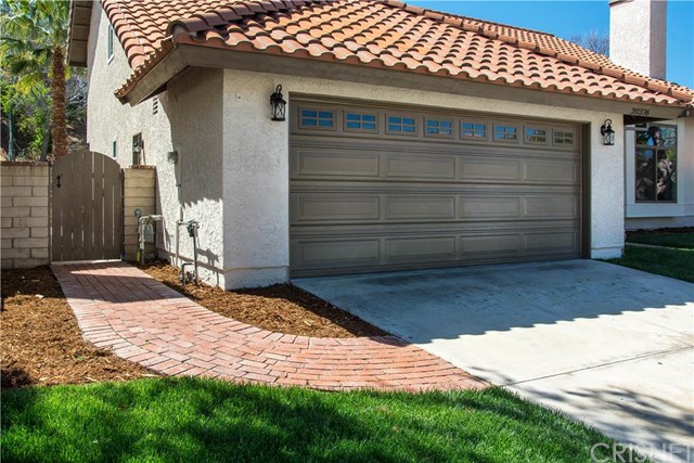 20376 Lisa Gail Drive, Saugus, CA 91350
