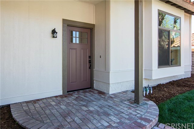 20376 Lisa Gail Drive, Saugus, CA 91350
